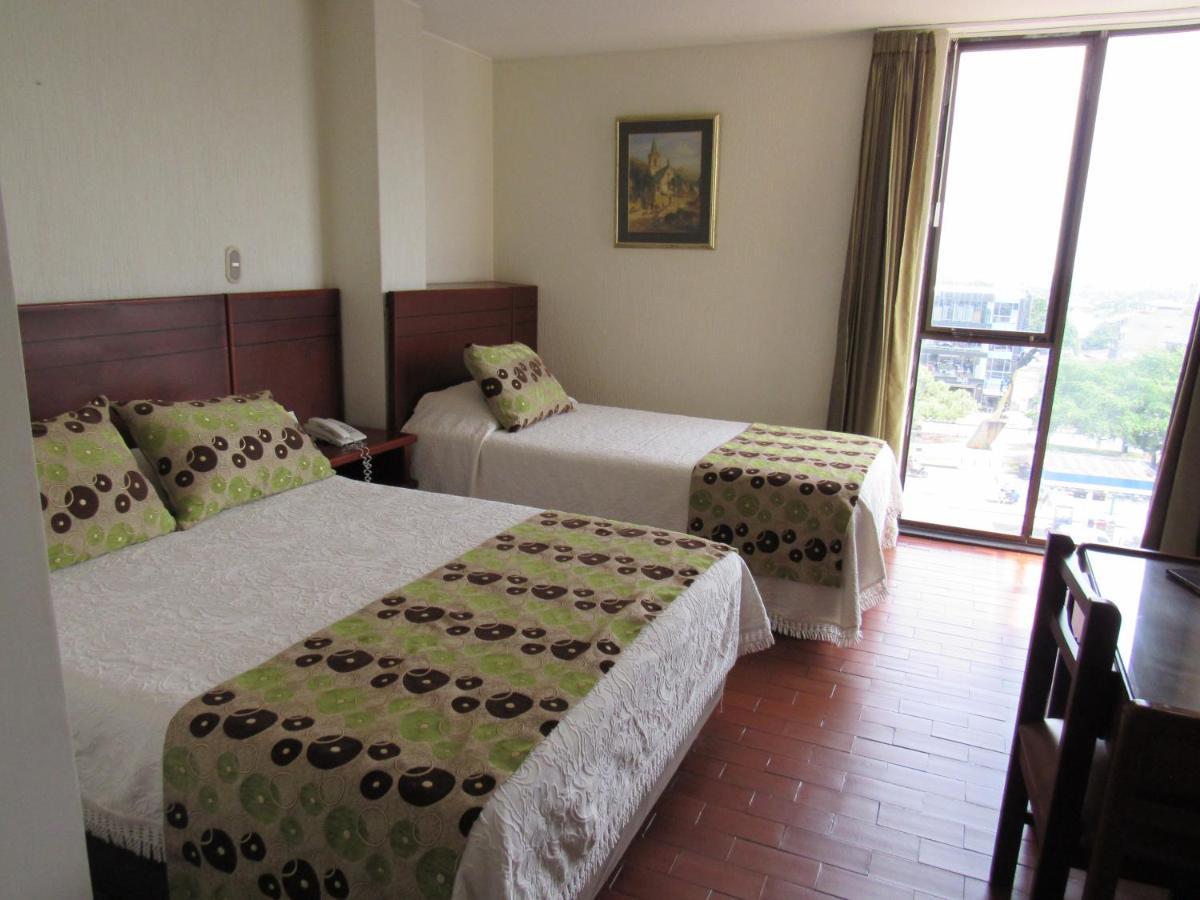 ויז'אוויסנסיו Hotel Don Lolo מראה חיצוני תמונה