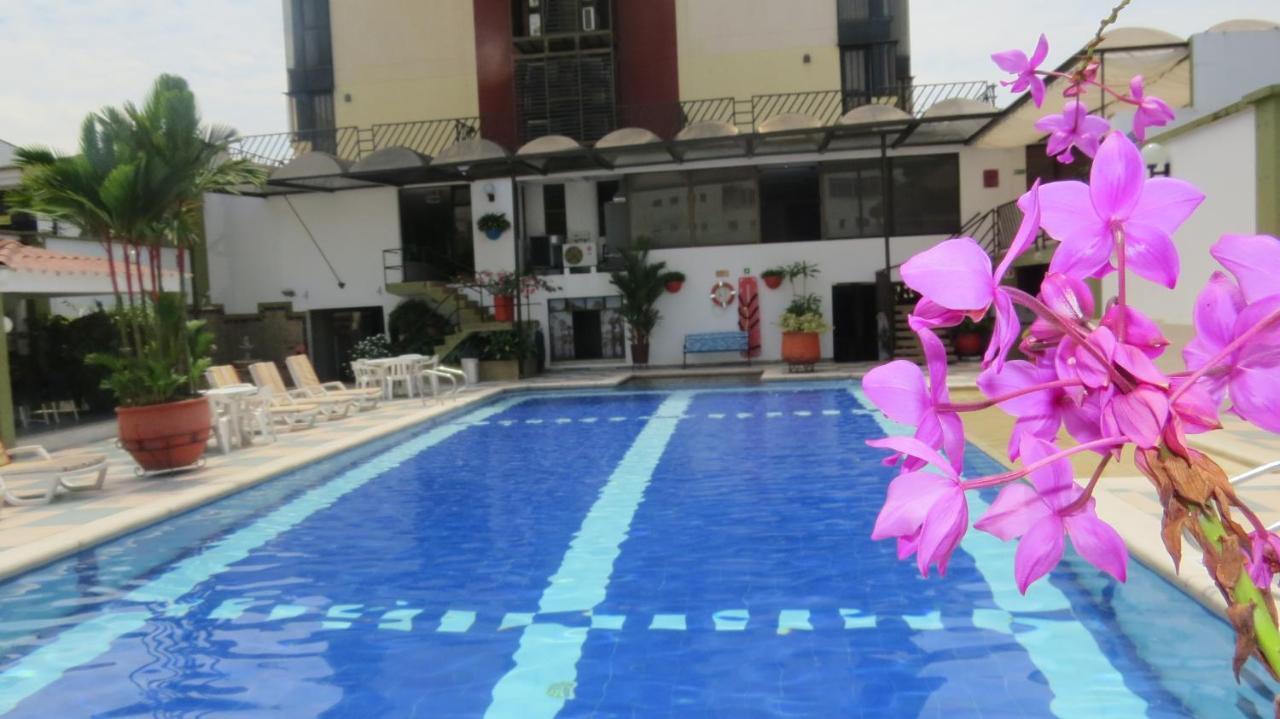 ויז'אוויסנסיו Hotel Don Lolo מראה חיצוני תמונה